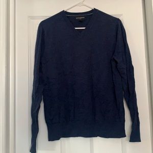 Men’s Banana Republic Size Small Navy V-Neck Sweater